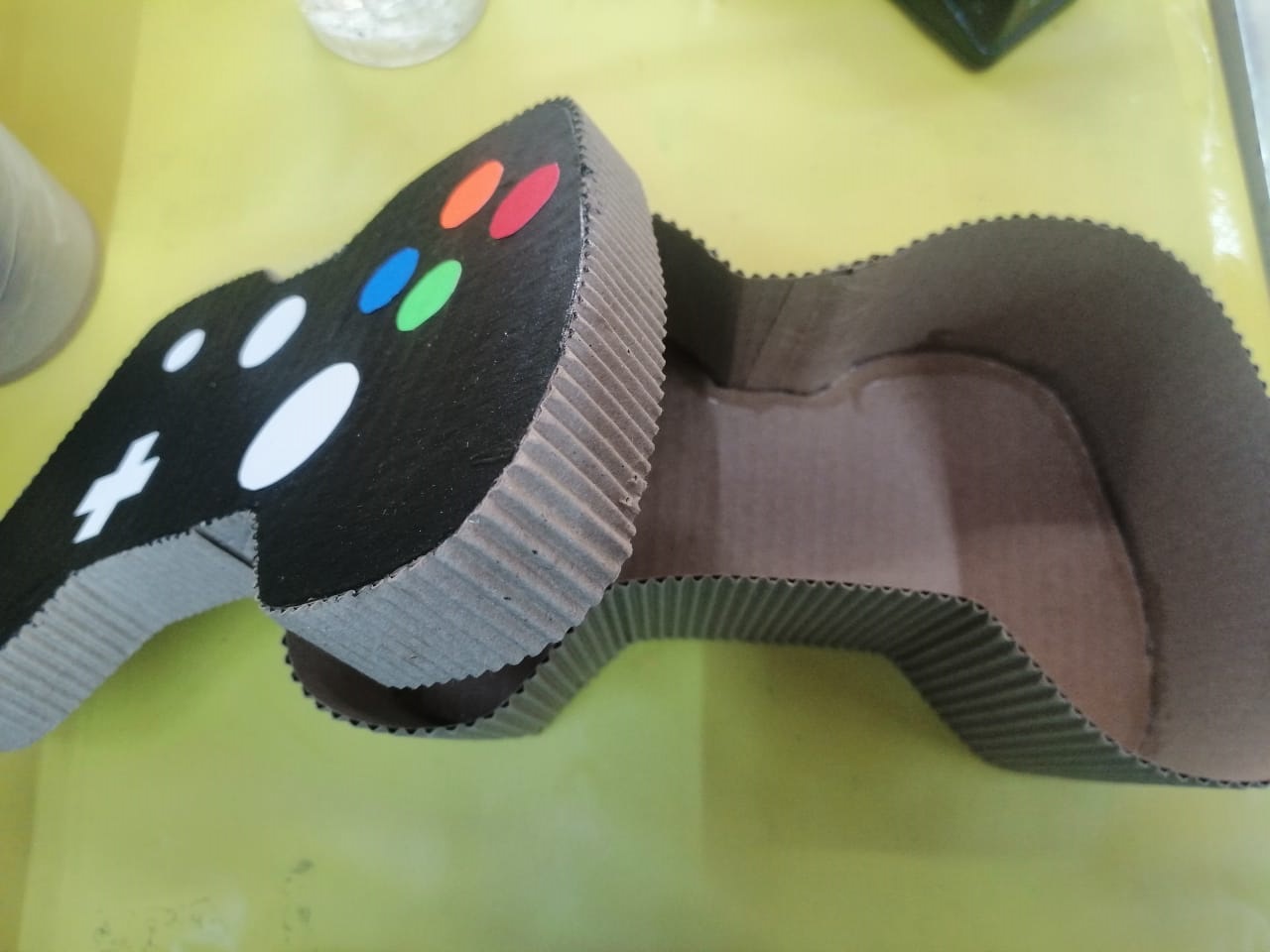 CAJA DE DIFERENTES FORMAS