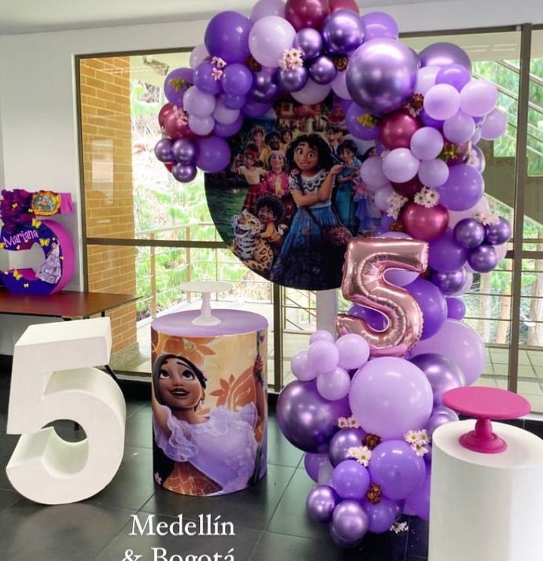 Cilindro Temático de Encanto
Principal 60, 5D X 80CM Altur
$60.000
Precio Unitario