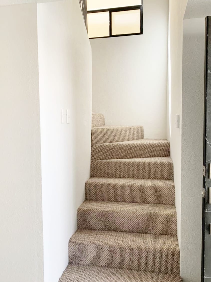 https://0201.nccdn.net/4_2/000/000/020/0be/escalera.jpeg