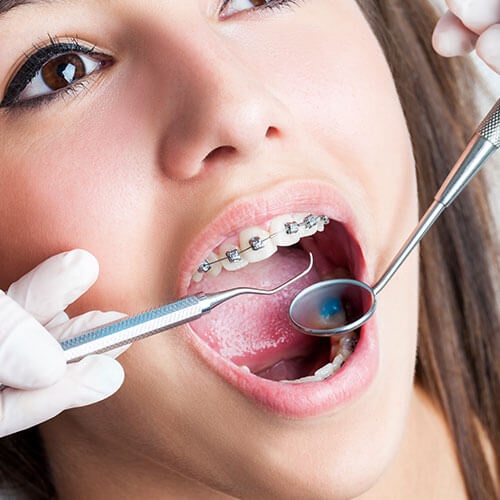  IVAN E. RAMIREZ ORTODONCIA  - Cirugía dental