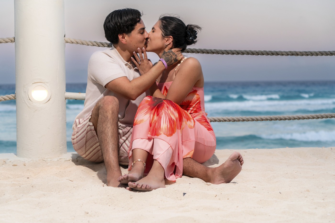 https://0201.nccdn.net/4_2/000/000/020/0be/marriage-proposal-fiesta-americana-condesa-cancun-mexico-lux-art.jpg