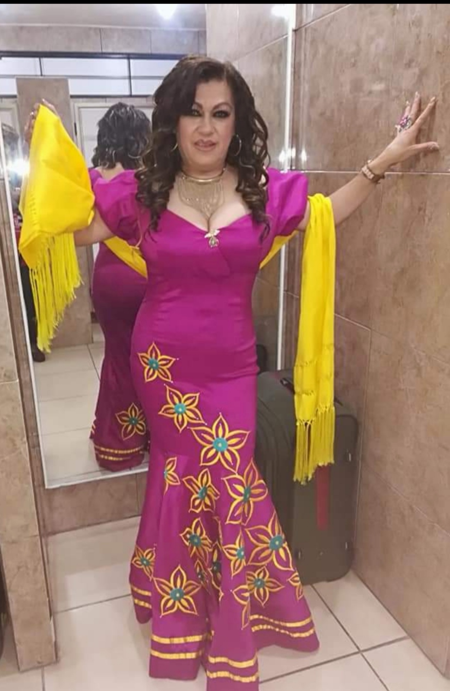 TERE ESQUIVEL BIOGRAFIA LA EXITOSA DE RADIANTV