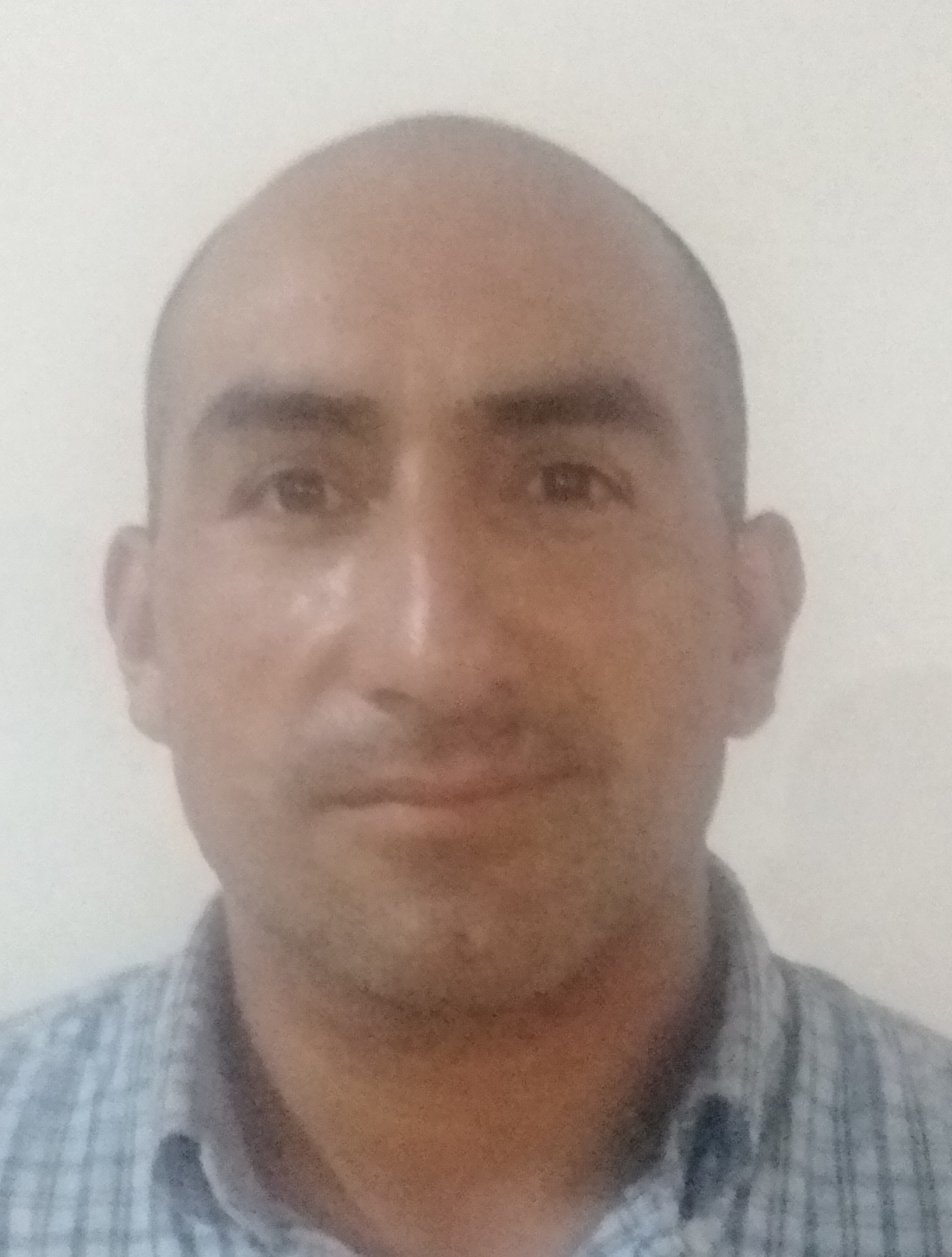 "Ahora nos toca ayudar a quien solicita ayuda" 

LUIS ALONSO