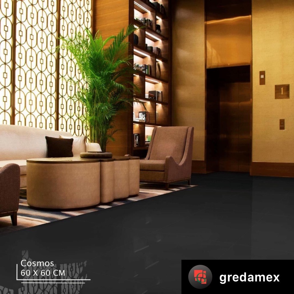 COSMOS BLACK 
Medidas: 60X60 cm