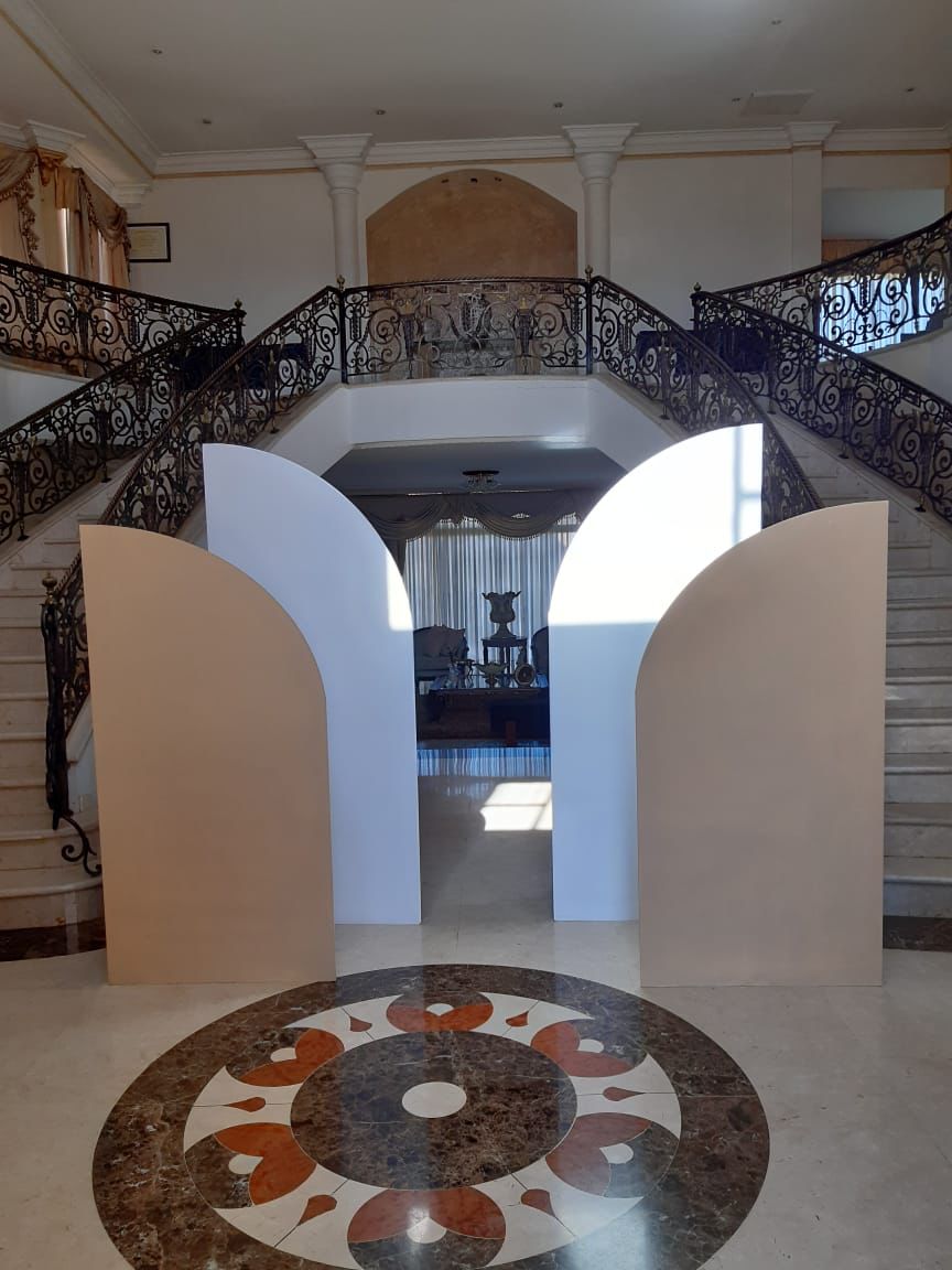 Panel Media luna
$60.000 en Alquiler
Precio unitario
Manejamos variedad de colores
·1.83 de altura x 91 de ancho
·2.20 de altura x 91 de ancho