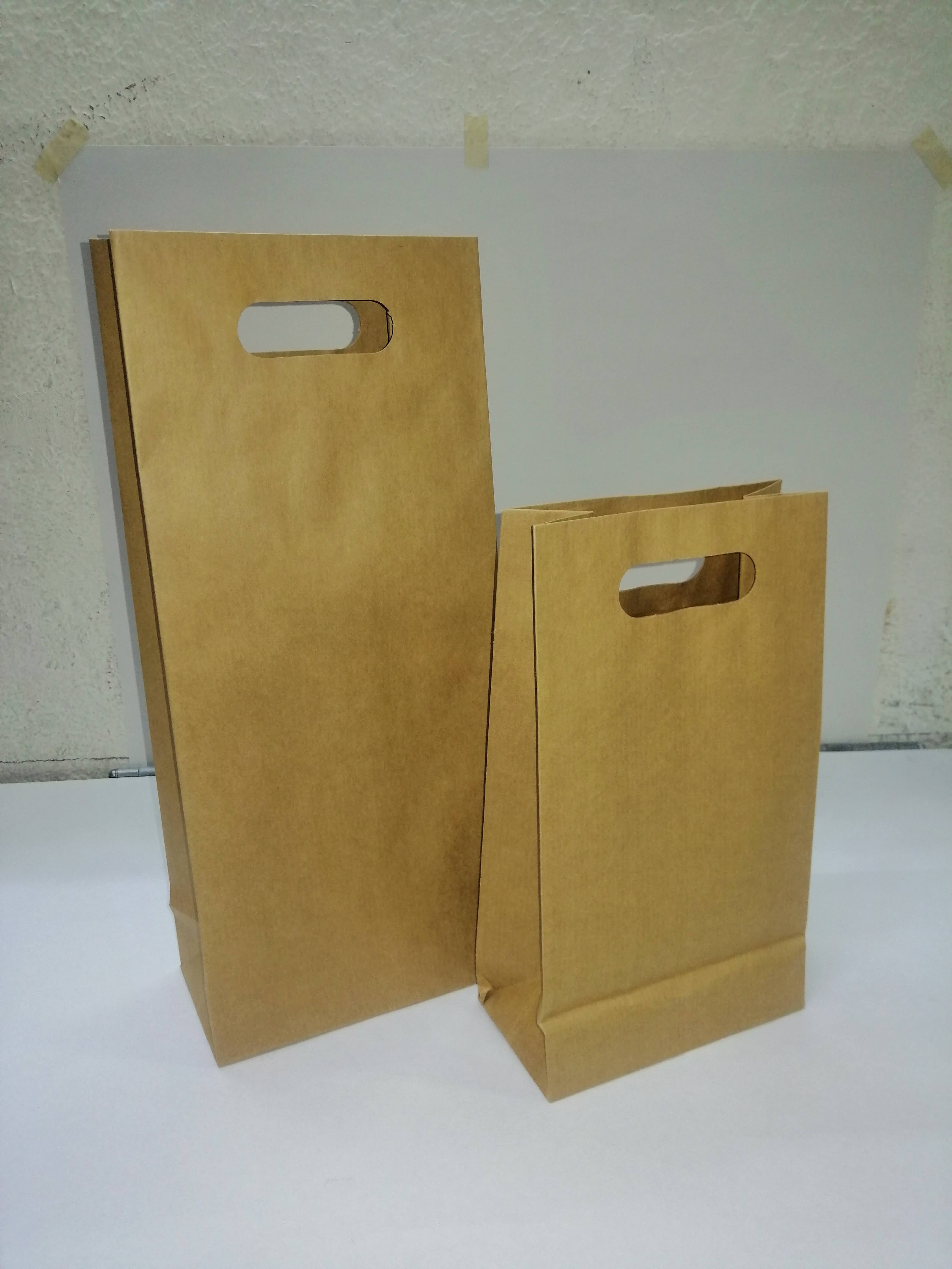 BOLSA DE PAPEL KRAFT
MODELO TROQUEL
*CHICA
*MEDIANA
*GRANDE
*P/BOTELLA