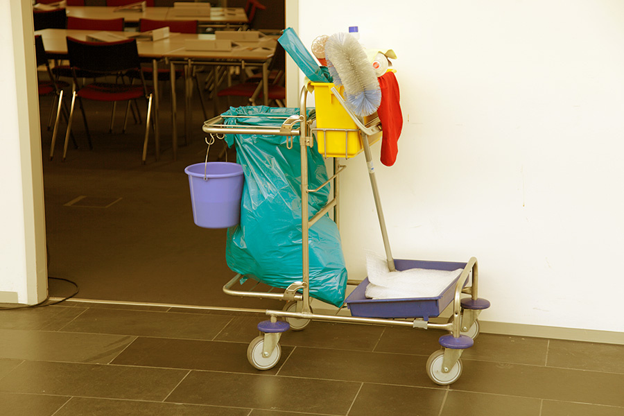 Distribuidora Entusiasmo  -  Somethin Else