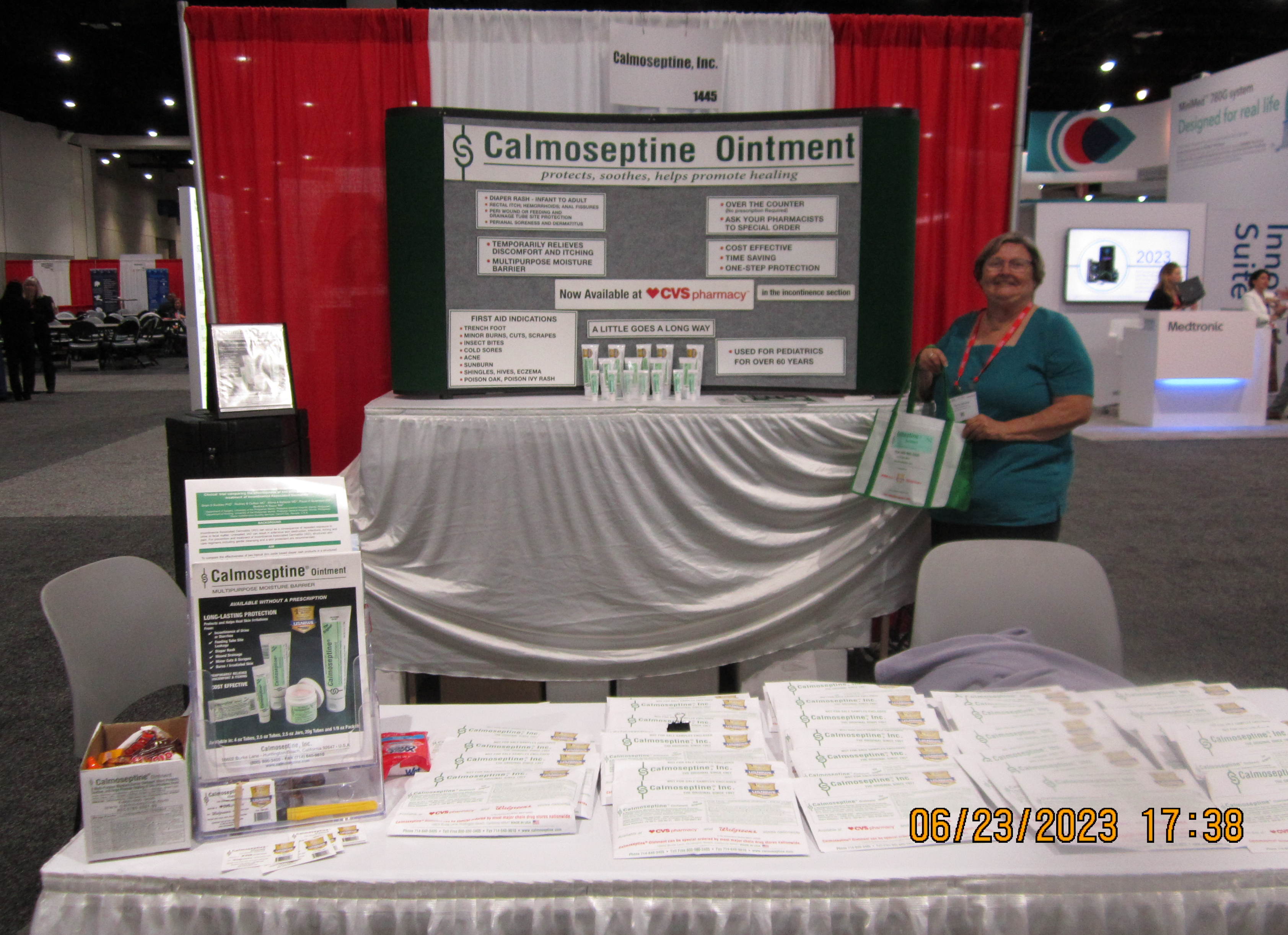 Terri Stevens, RN poses with the Calmoseptine booth.
American Diabetes Association (ADA) Annual Conference, San Diego, CA.  June 2023.