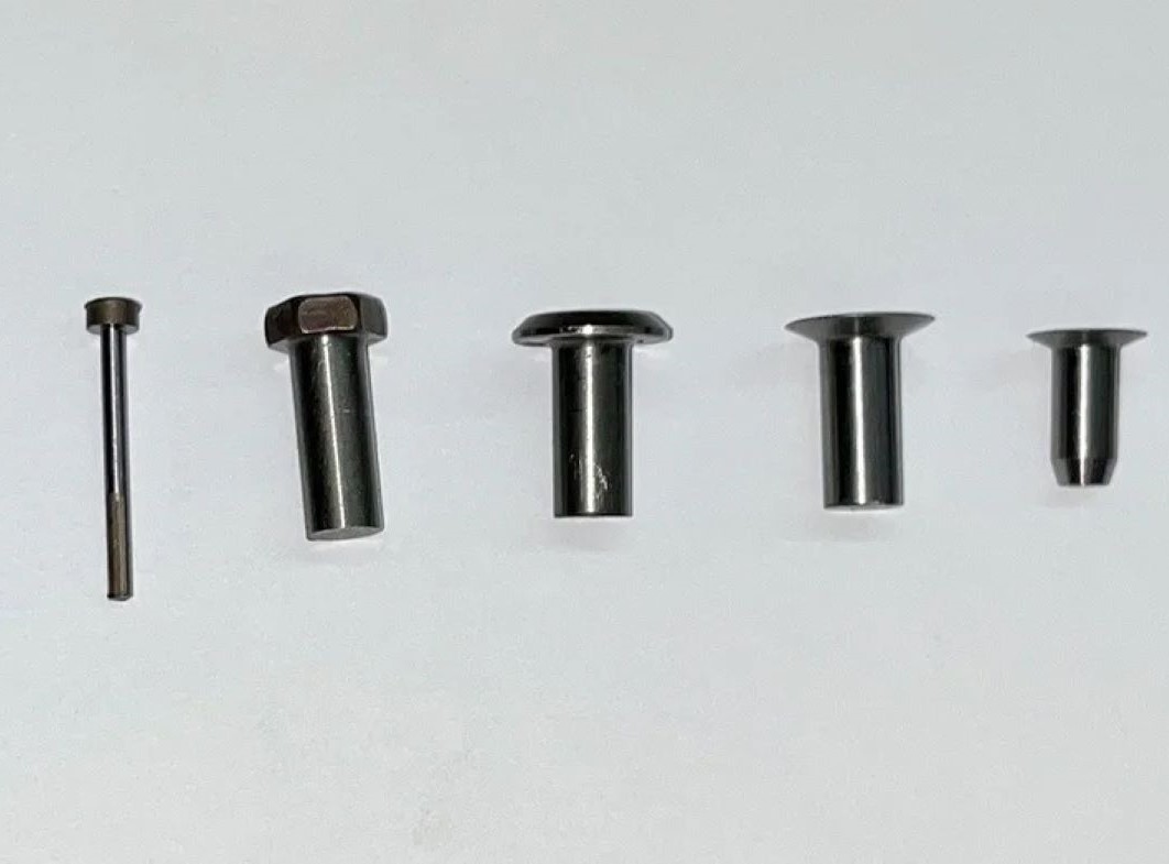 https://0201.nccdn.net/4_2/000/000/024/ec9/fastener-3.5.jpg