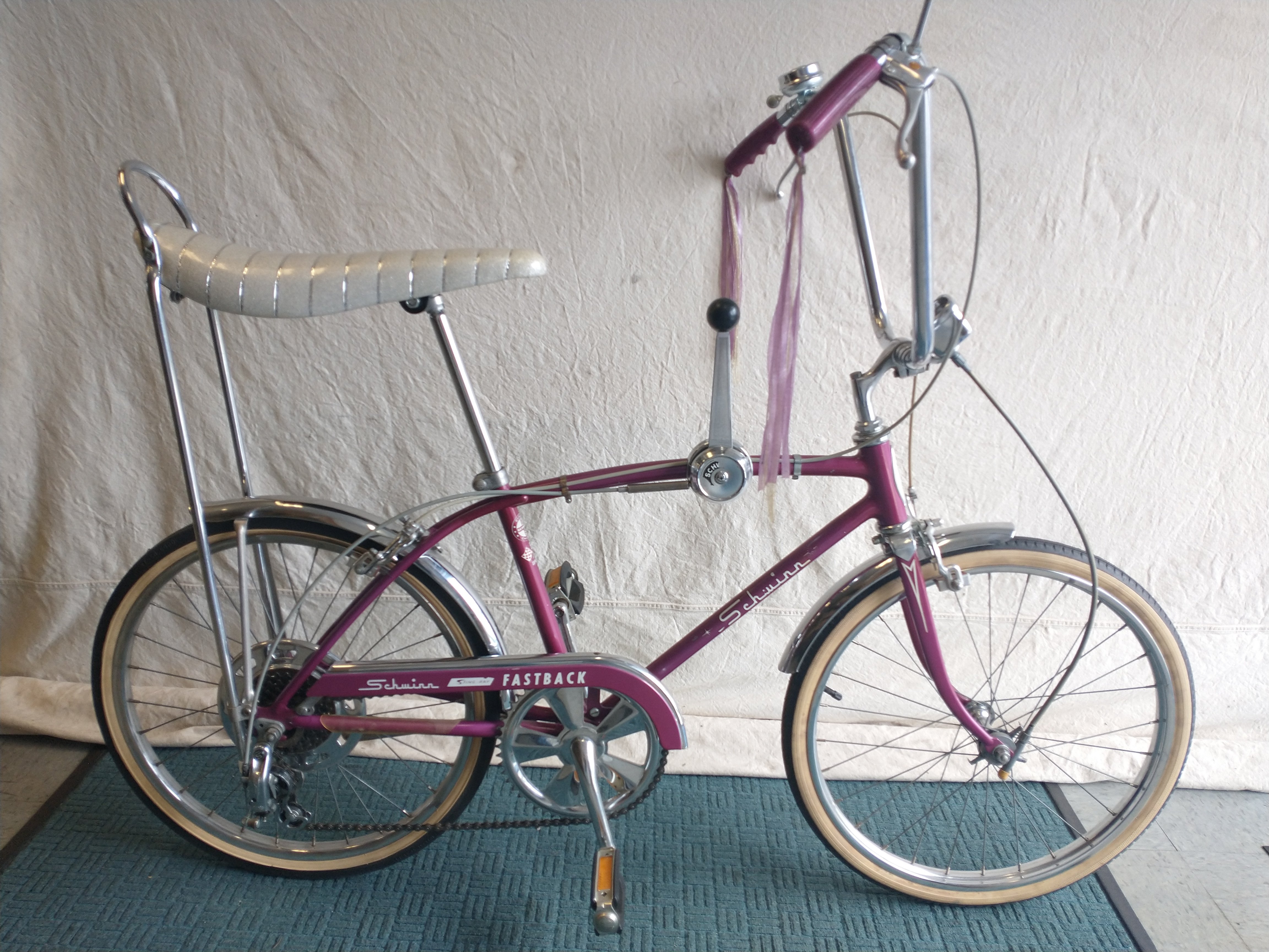 Schwinn Fastback Sting-Ray
$1489.00