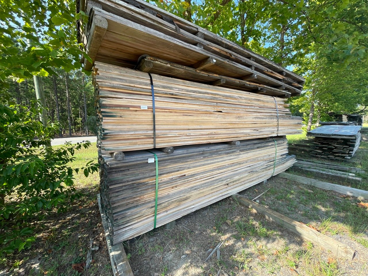 Kiln Dried Poplar pallet grade.  $125-$350 per pack