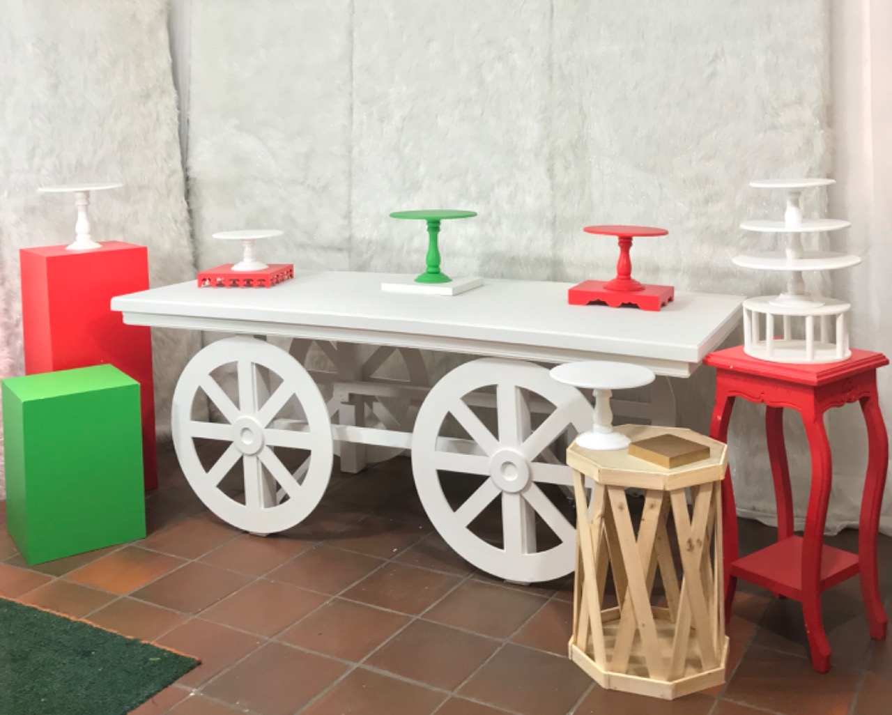 Carreta Sin Techo
$ 130.000
Medidas:
Altura 80cm
Largo 2.20m
Profundidad 92cm