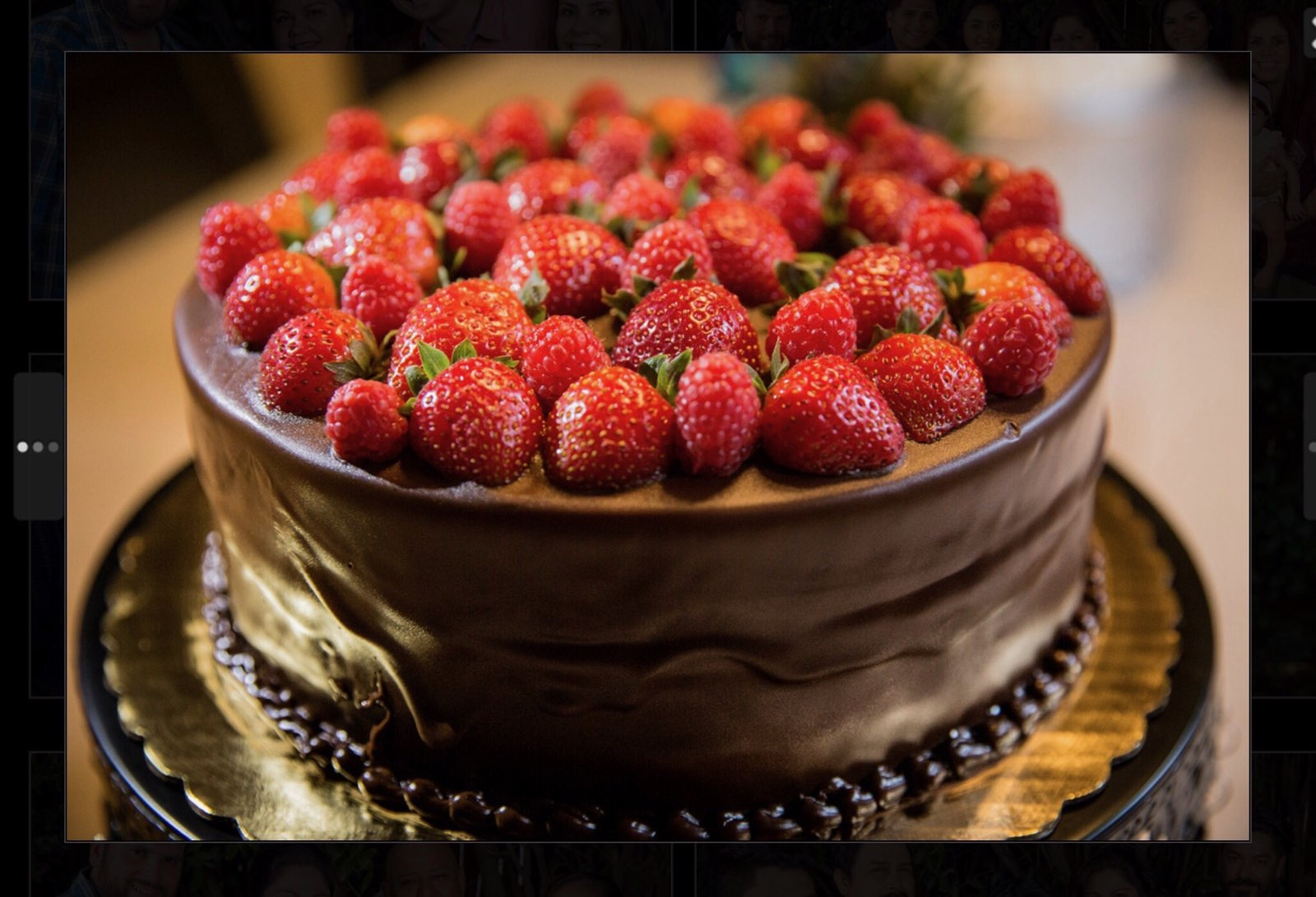 Chocolate And Strawberries Cake 1