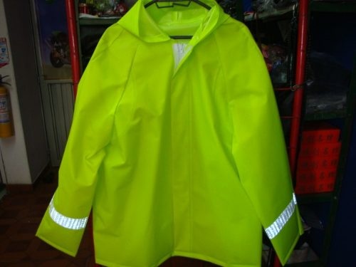 IMPERMEABLES Y CHAMARRAS REFLEJANTES