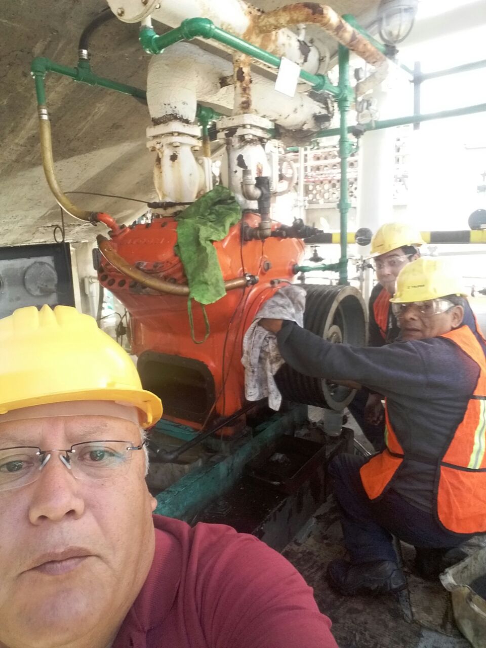 Mantenimiento preventivo y correctivo a equipos mycom.