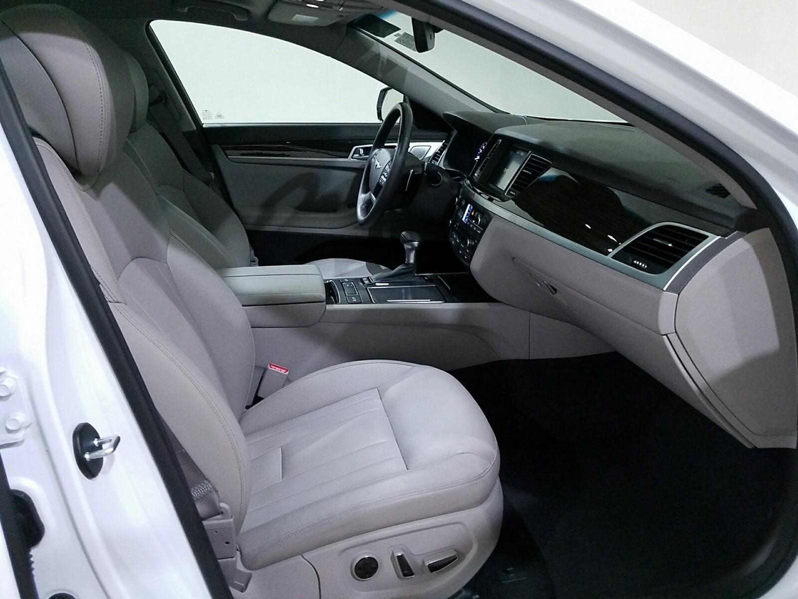 REARFRONTINTERIOR