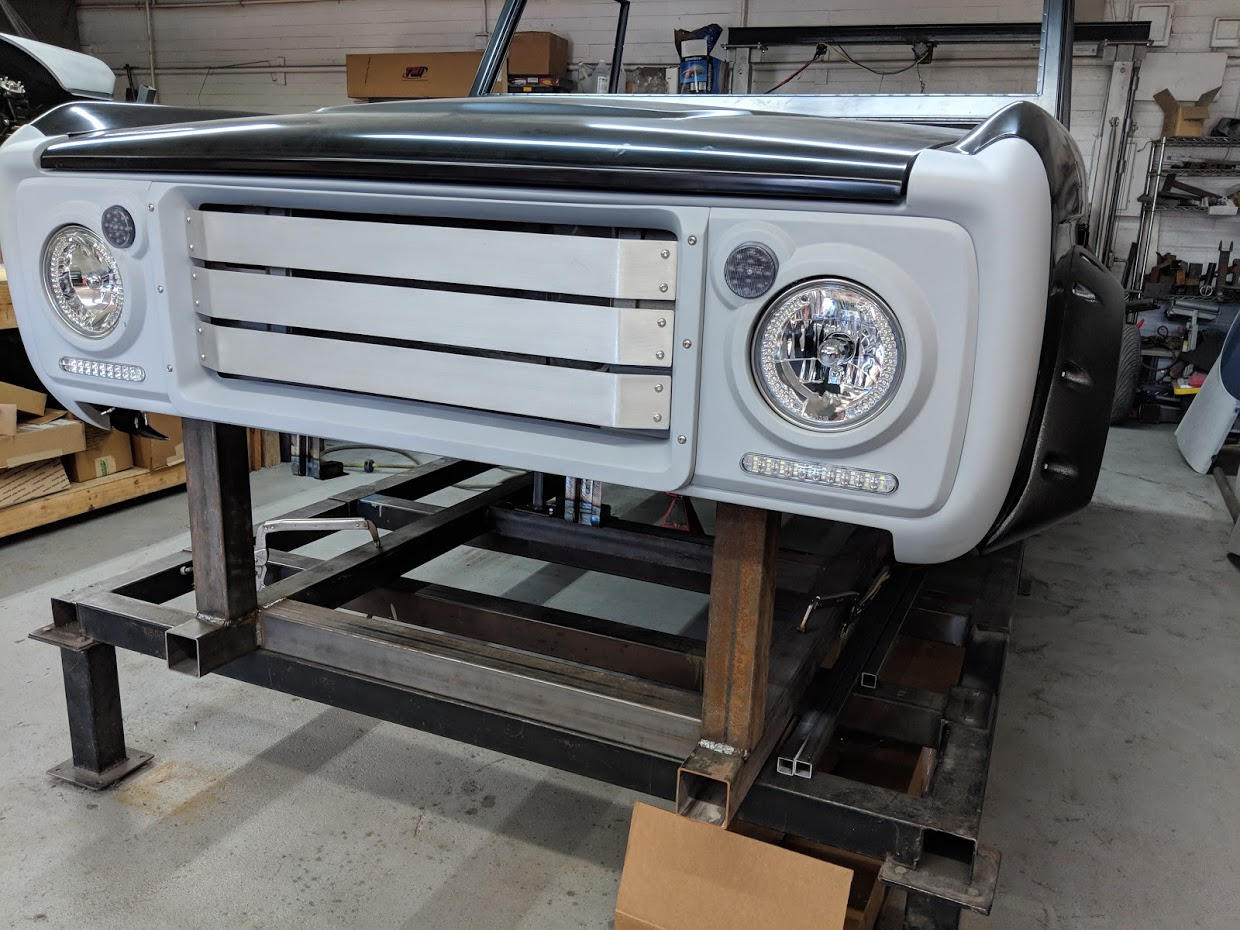 Aluminum Center, Headlight covers with puck light and bottom light bar