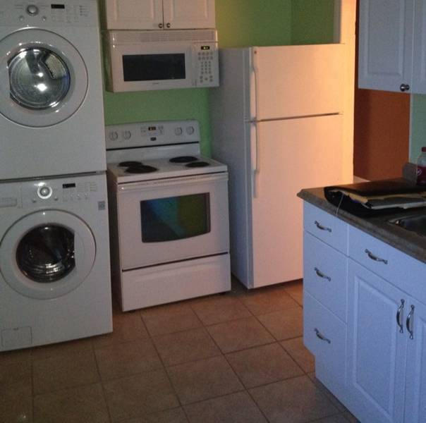 90-Coburg-Front-Kitchen