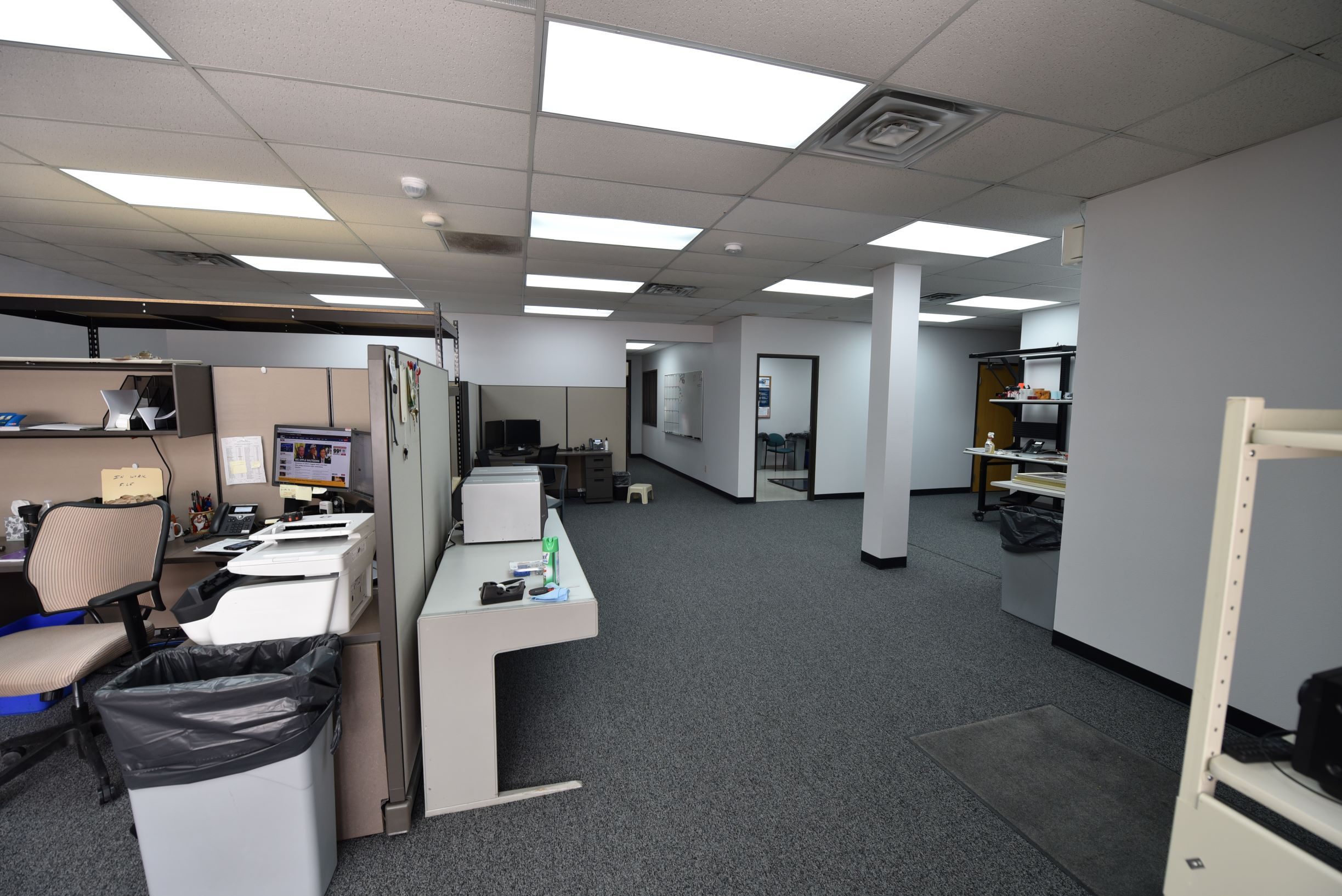 Large Multi-user Area