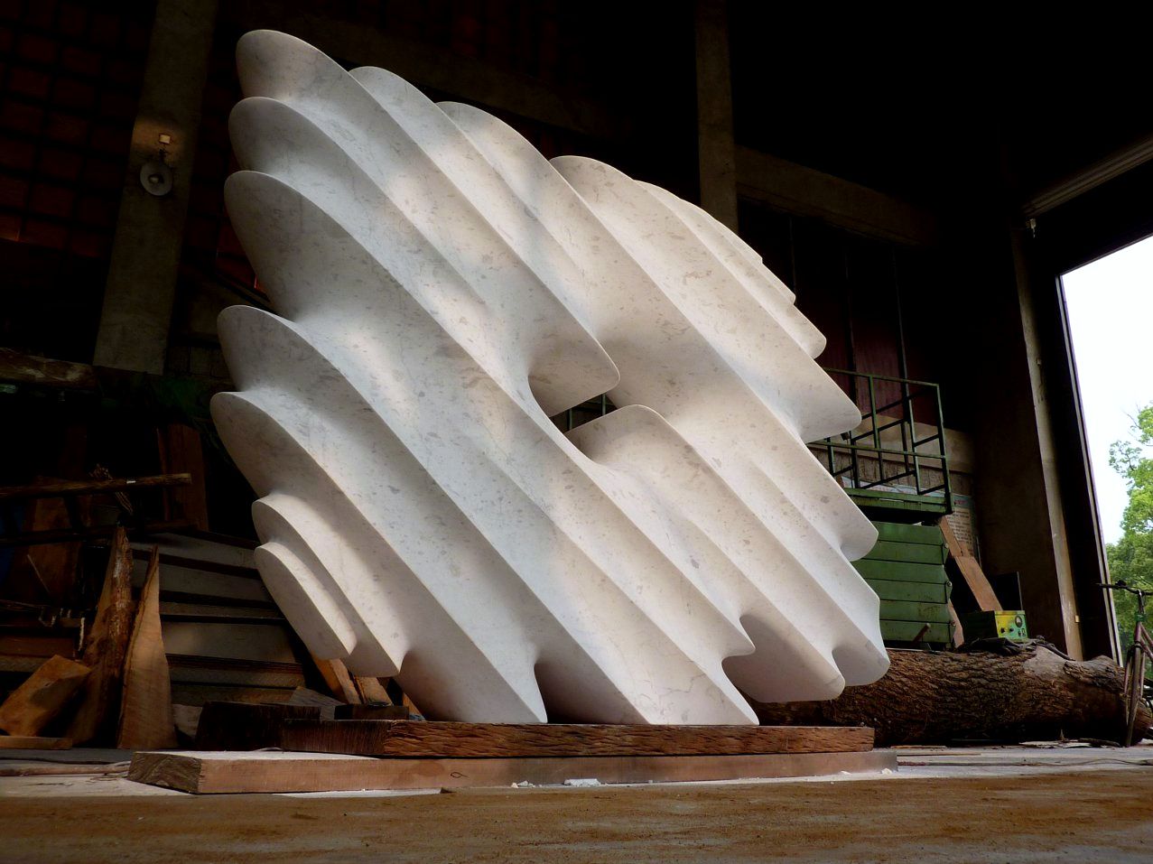 Run like the wind, marble, Guilin, Yuzy Paradise, China