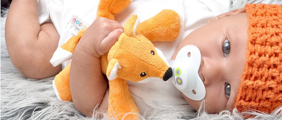 Nookums Paci-Pushie Fox Shakie