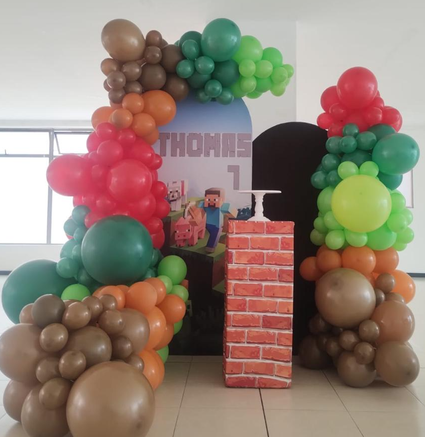 Mesa cubo estilo ladrillo
Alta 1,02 M Altura .41x41cm
$60,000 unidad