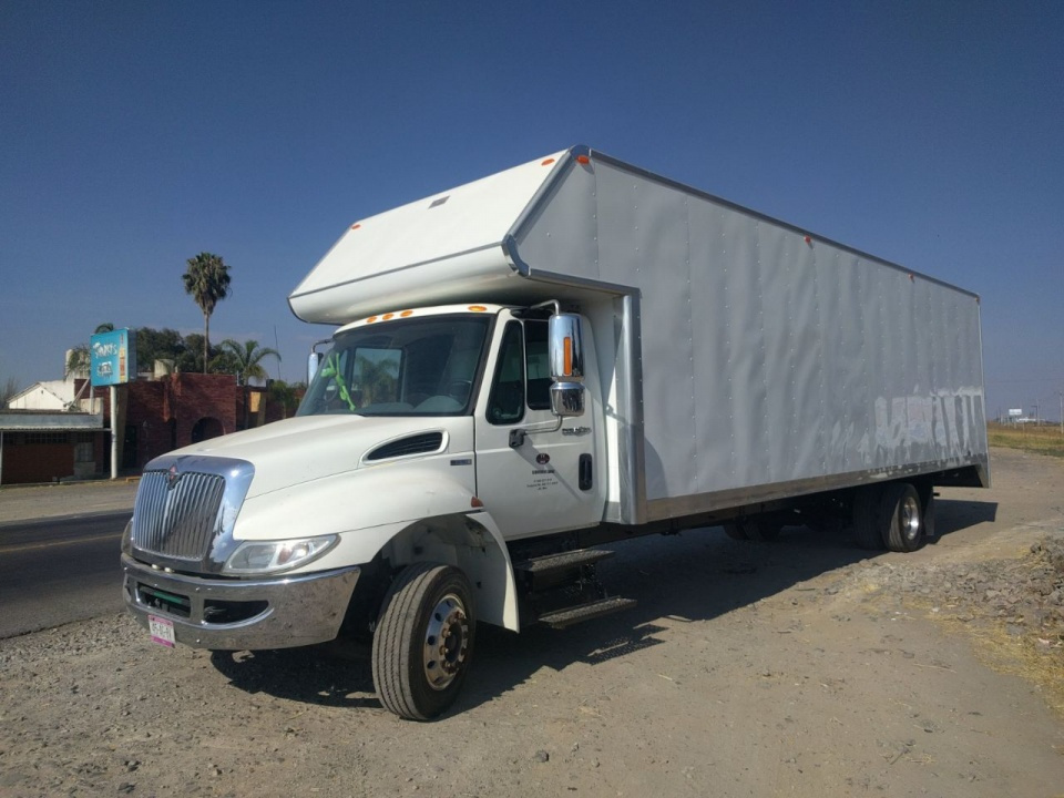 camper volado chasis