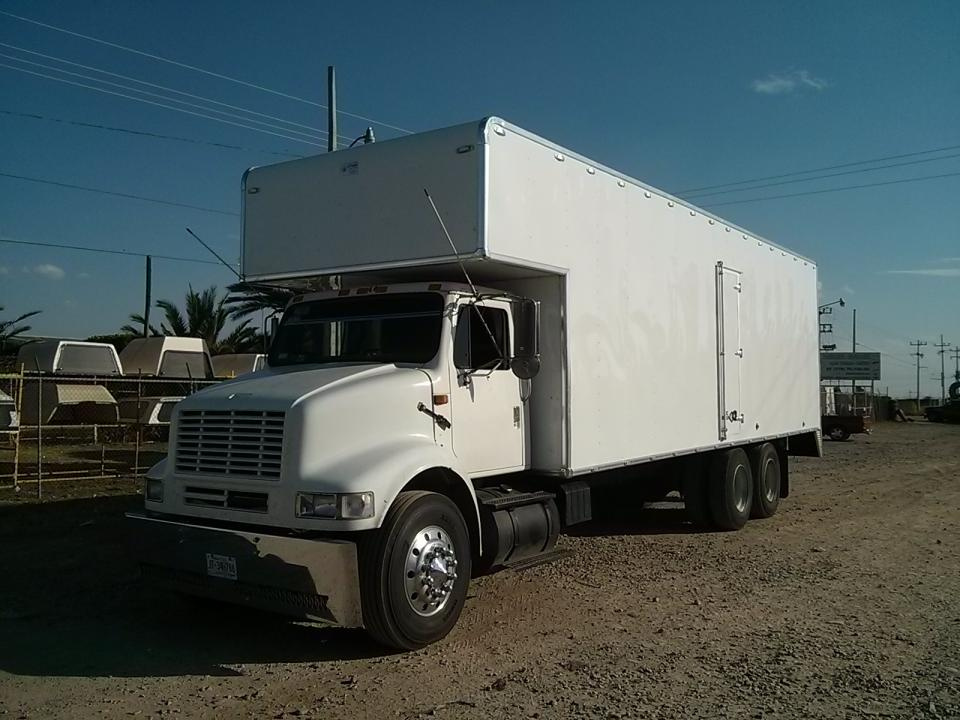 camper volado chasis