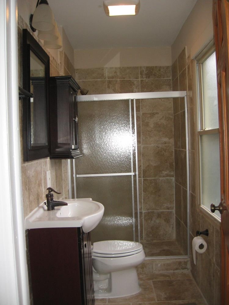 https://0201.nccdn.net/4_2/000/000/038/2d3/Bathroom-750x1000.jpg