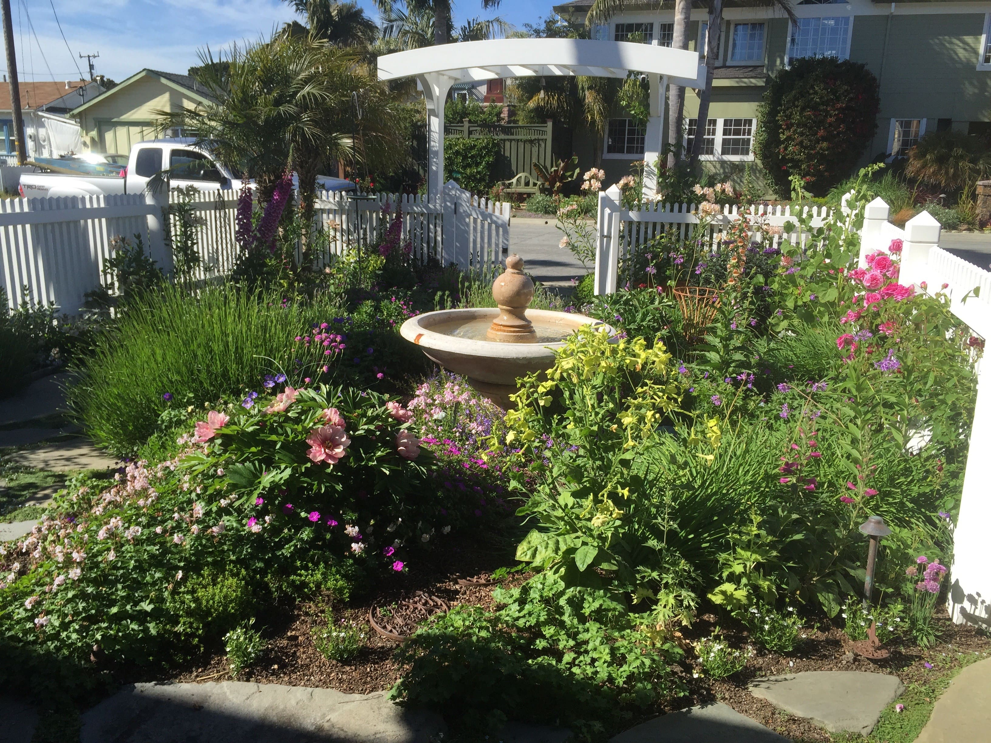 Capitola Cottage Garden 3