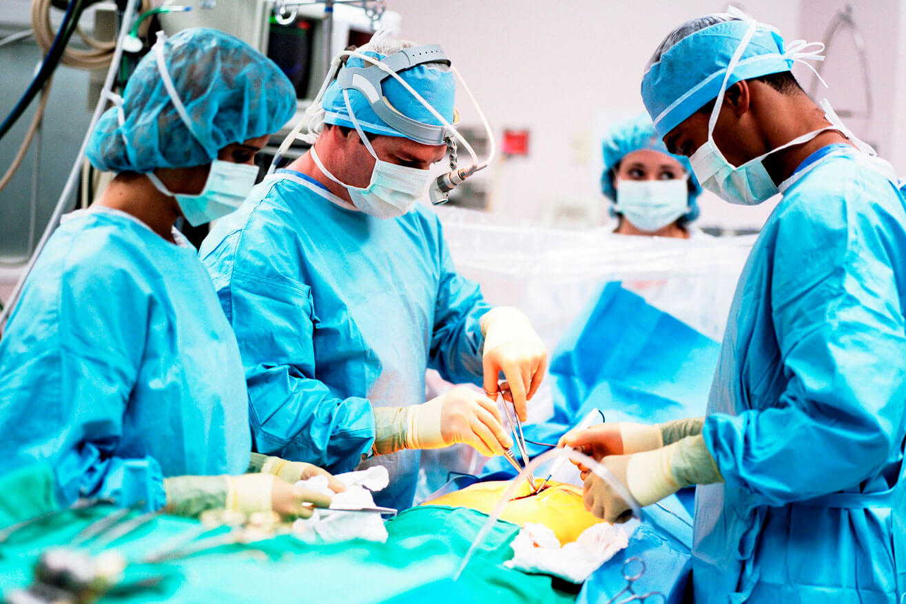 Dr. Daniel Guizar Aguilar Consultorio Médico - CIRUGIAS