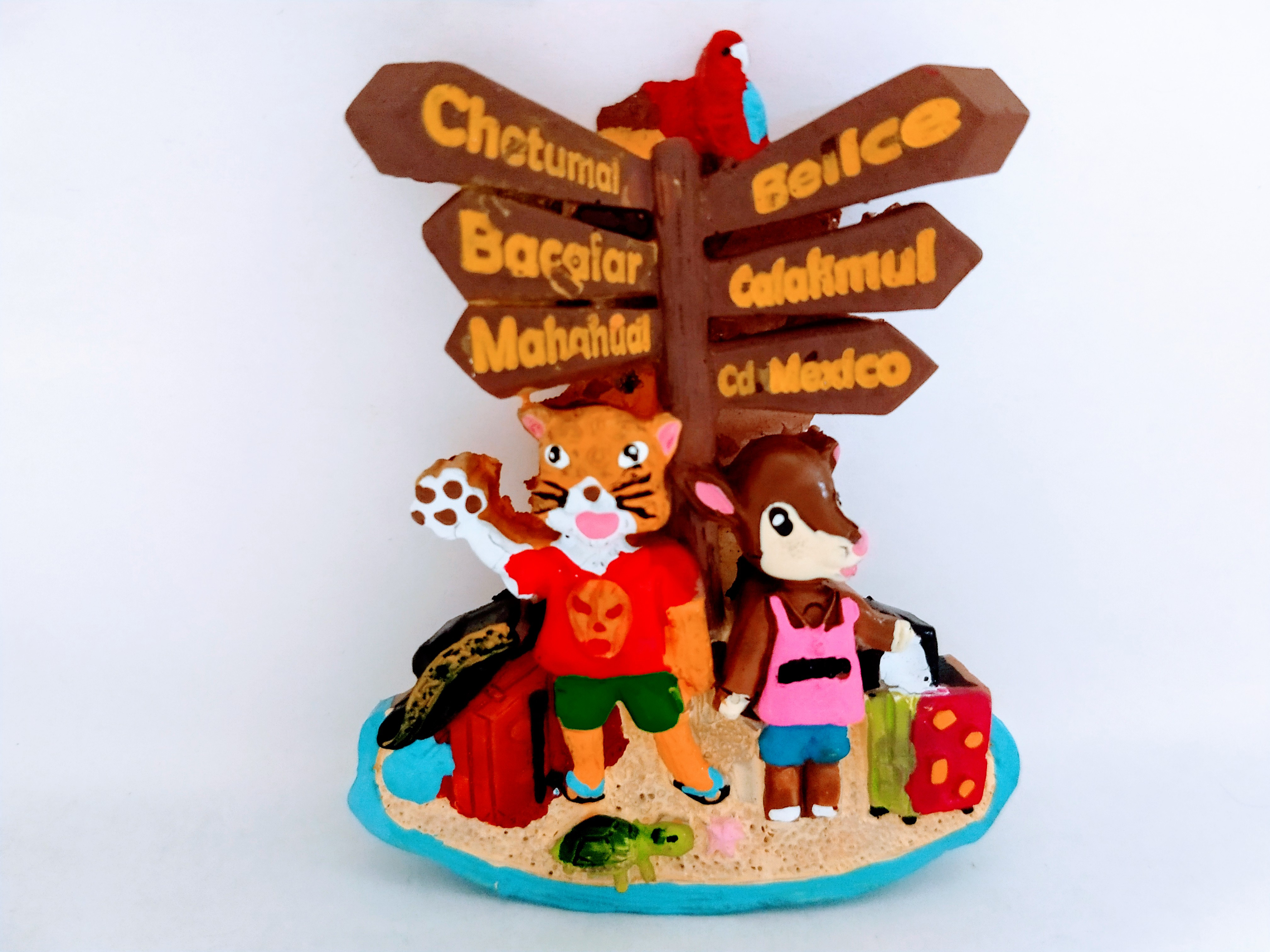 IMÁN DE RESINA 
CIUDAD DE MÉXICO
PINTADO A MANO
6.5cm Ancho 
8cm Alto
