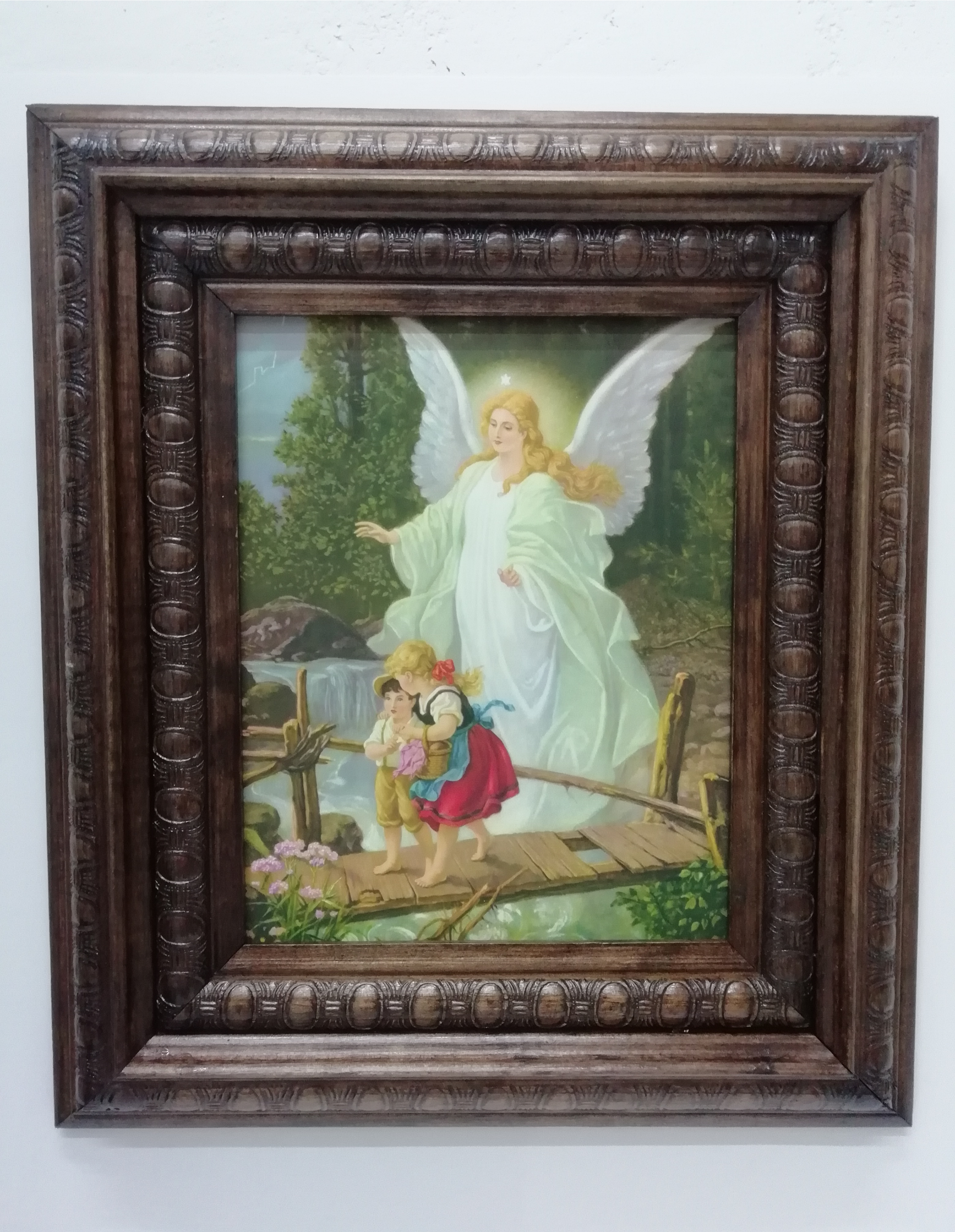 ÁNGEL DE LA GUARDA
litografia en marco de madera de pino color caoba 20cm x 25cm - 30cm x 40cm - 40cm x 50cm - 50cm x 70cm

preguntar por existencias.