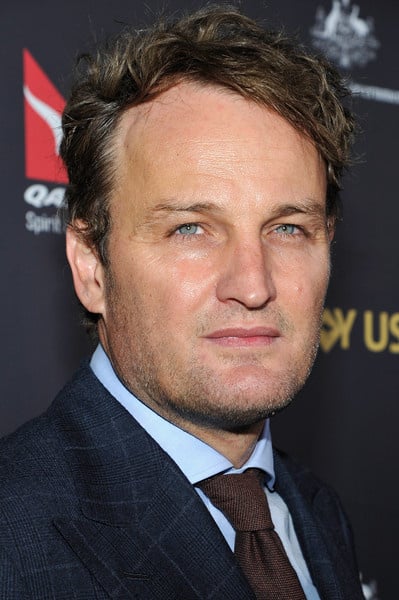 https://0201.nccdn.net/4_2/000/000/038/2d3/Jason-Clarke-G-Day-USA-2016-Black-Tie-Gala-AvTLYruIlwsl-399x600.jpg