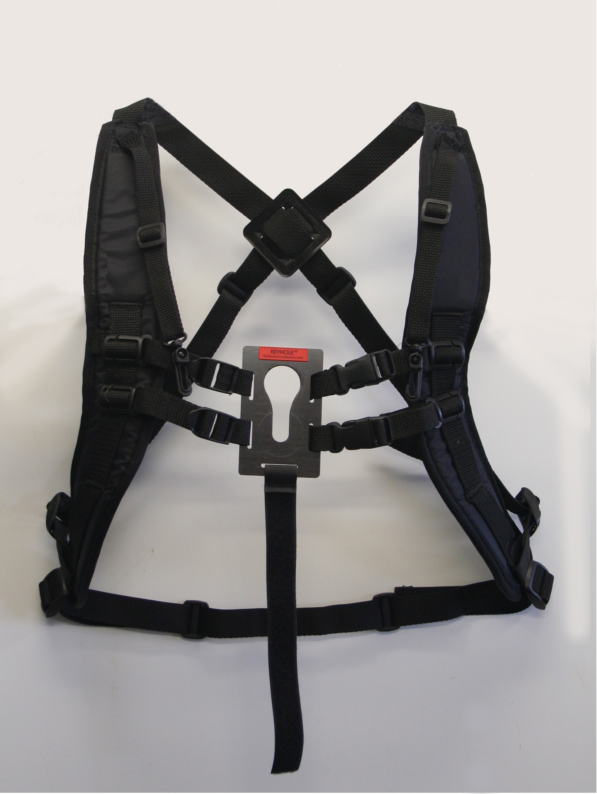 https://0201.nccdn.net/4_2/000/000/038/2d3/KEYHOLE-SYSTEM---shoulder-straps-and-harness-1930x2566.jpg