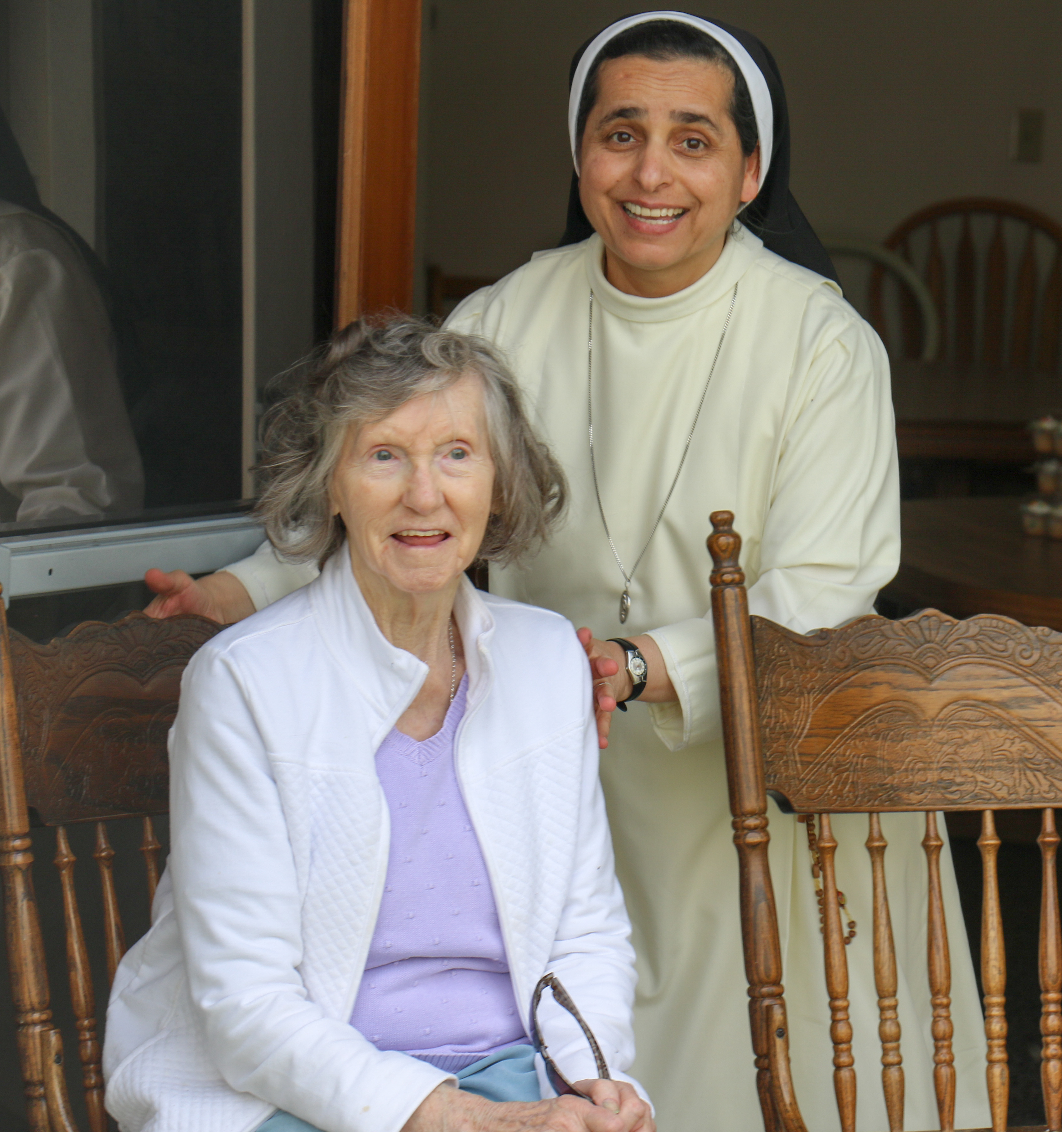 https://0201.nccdn.net/4_2/000/000/038/2d3/LE2A6108.jpg