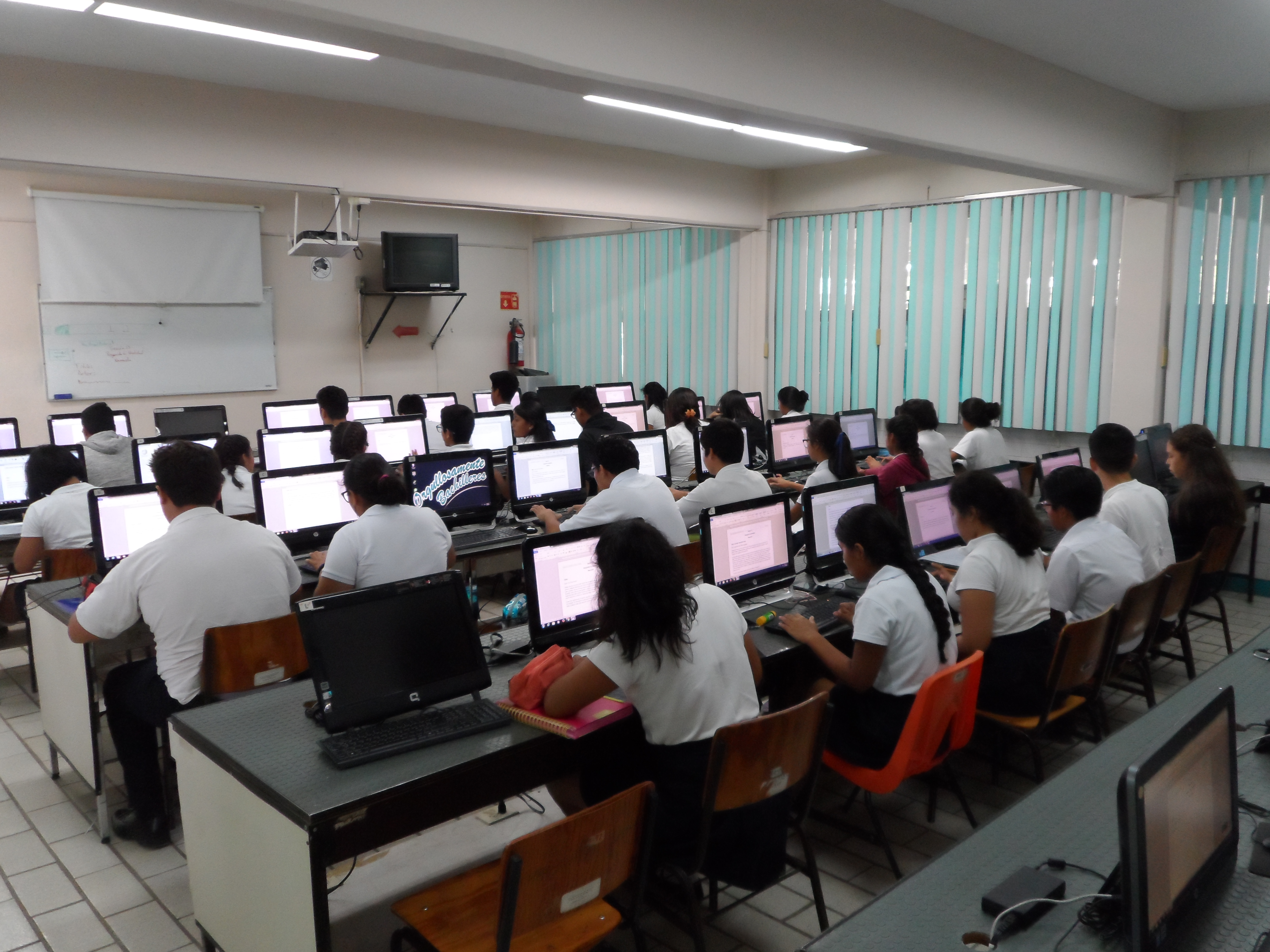 LABORATORIO DE INFORMÁTICA