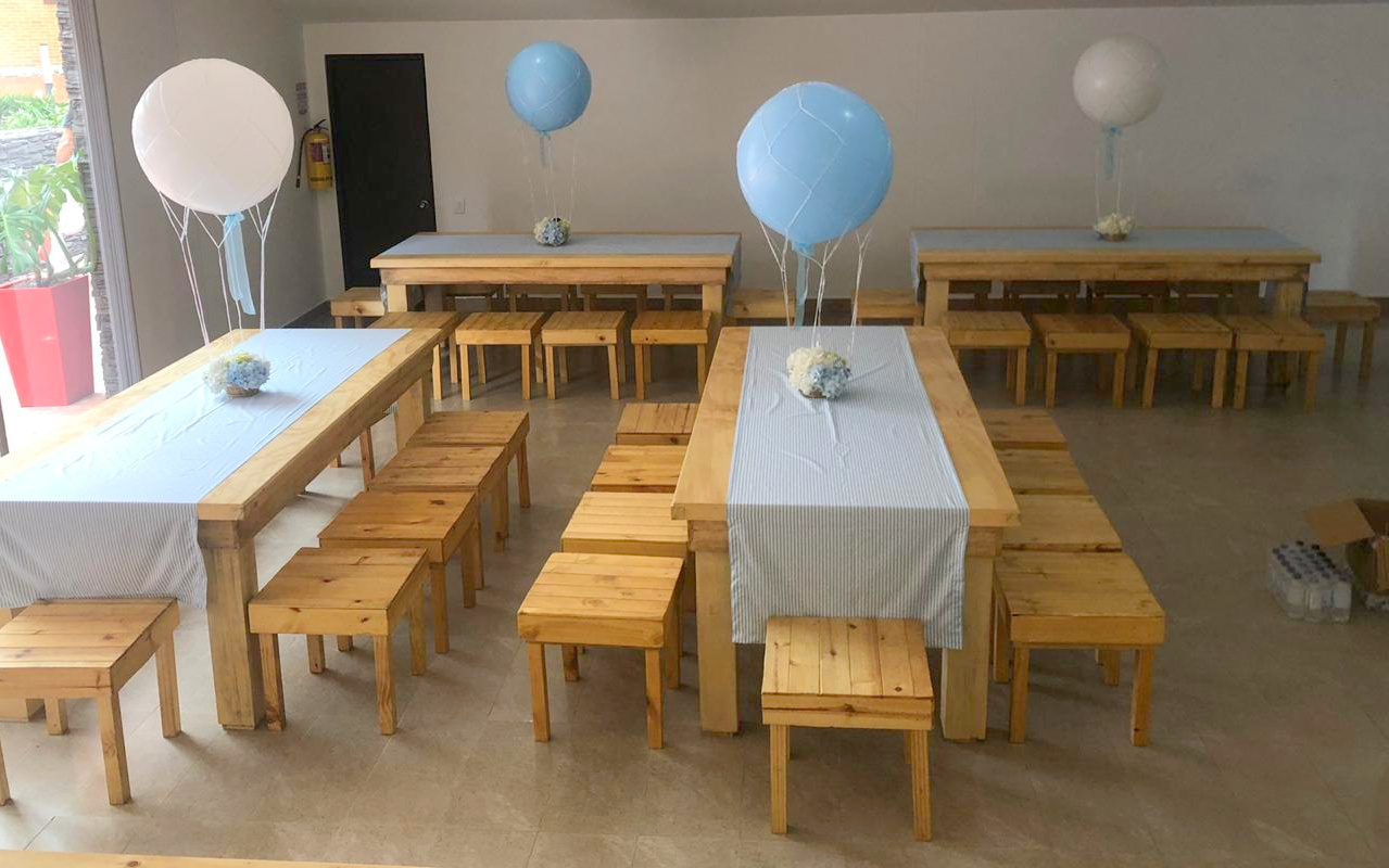 Rectangular Color Natural
Con 10 Bancas Color Natural
2.20X1m
$ 160.000