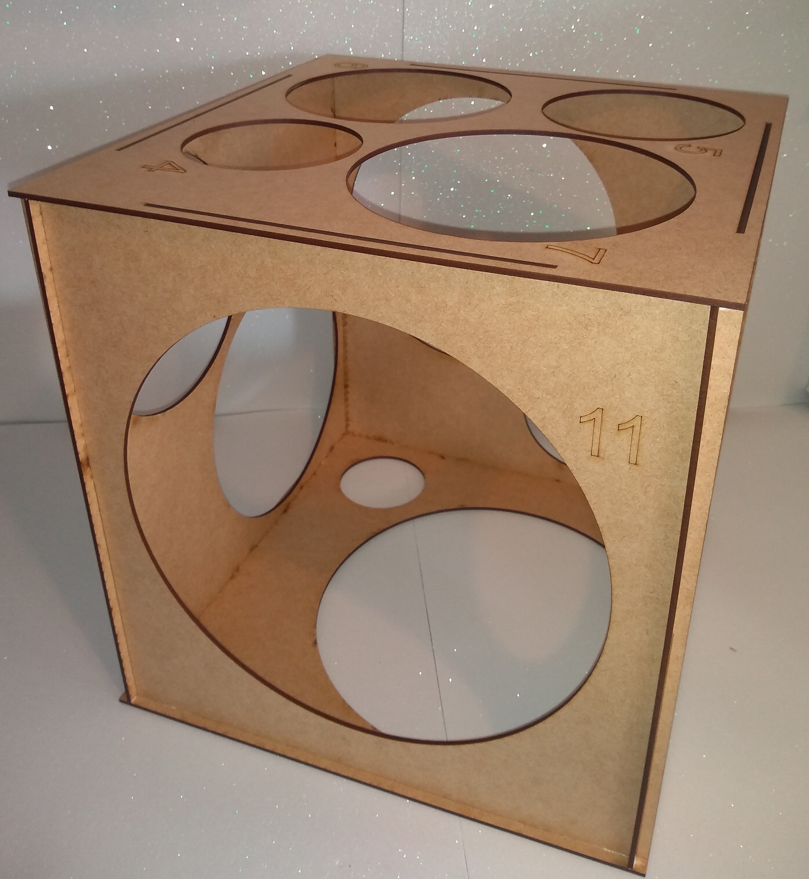 Calibrador de Globos
Del 3" al 11"
29 x 29 x 29 cm $280.00