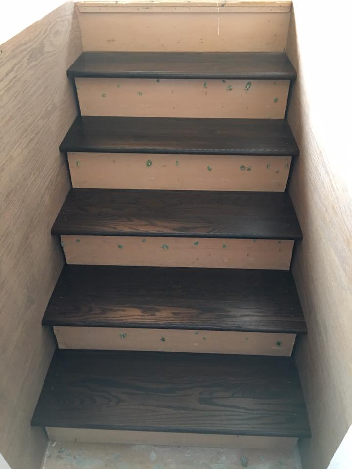 https://0201.nccdn.net/4_2/000/000/038/2d3/carpet-stairs-progress.jpg