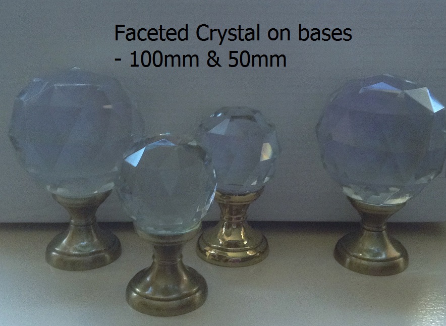https://0201.nccdn.net/4_2/000/000/038/2d3/crystal-balls.jpg