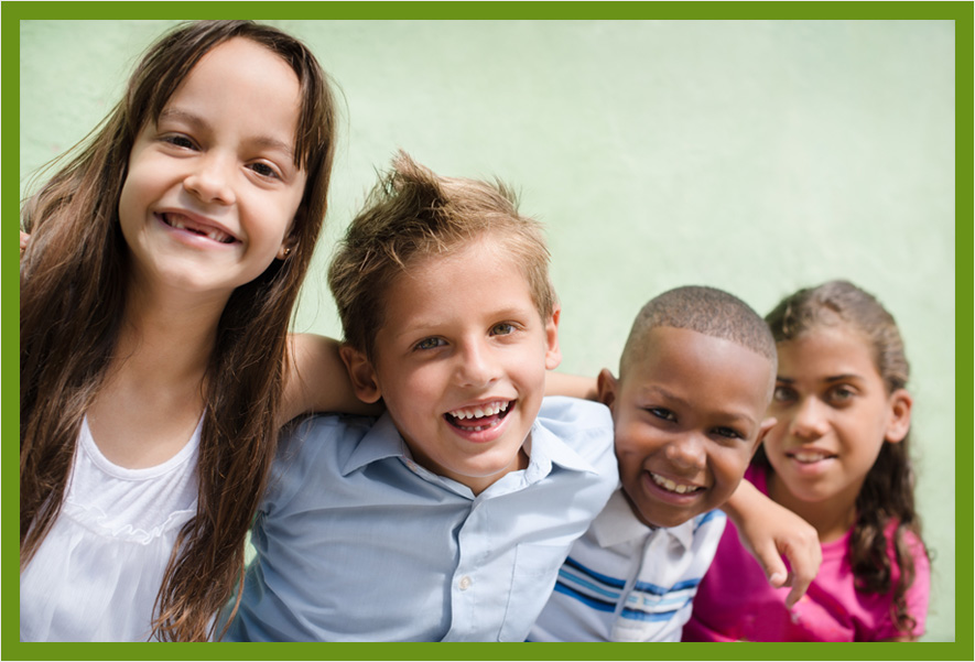 Four smiling kids||||