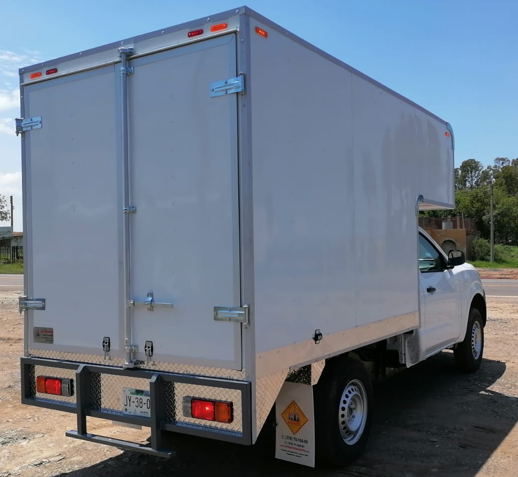 carrocerías nissan np 300