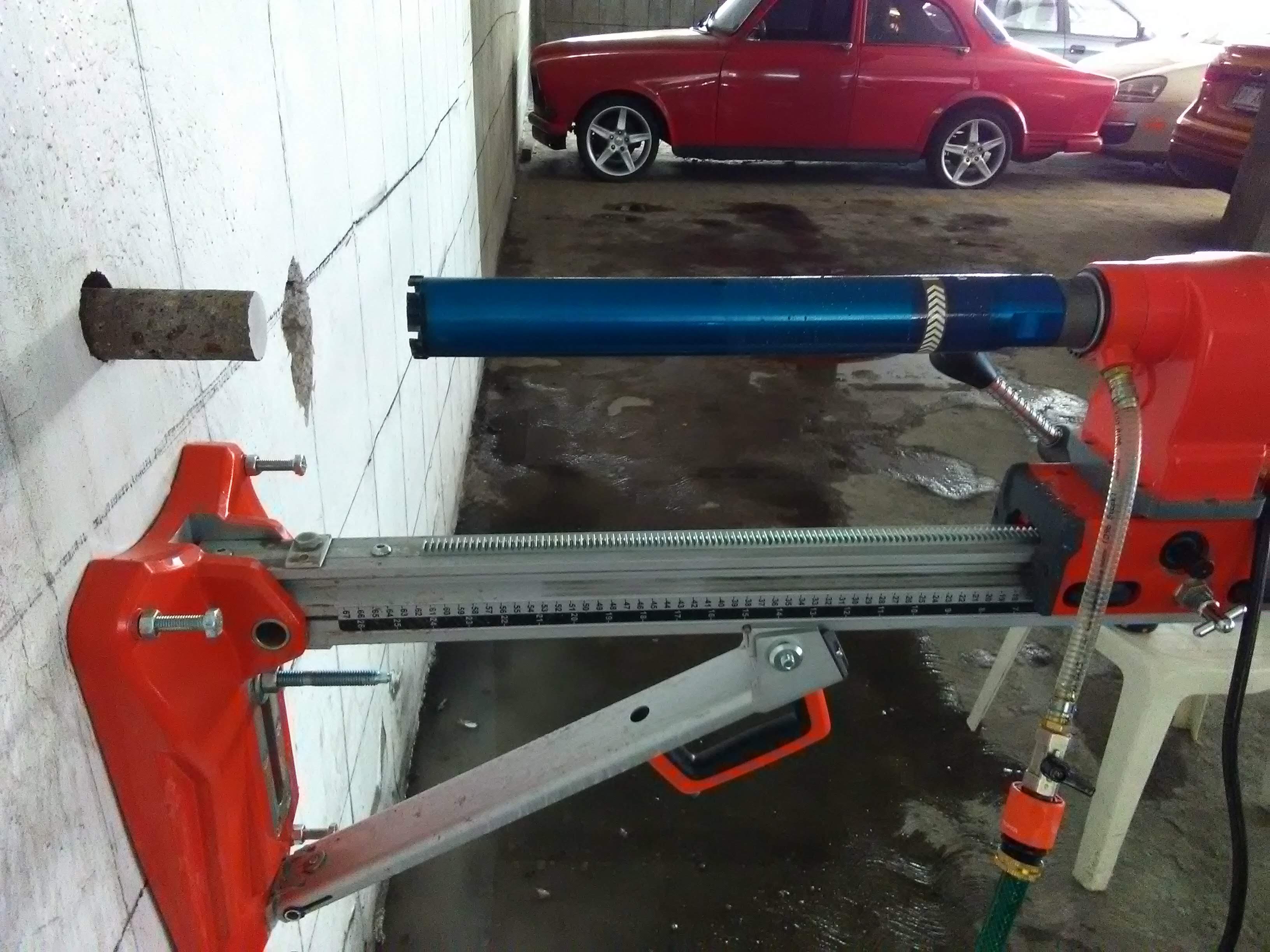 EXTRACCIÓN DE NUCLEOS DE CONCRETO