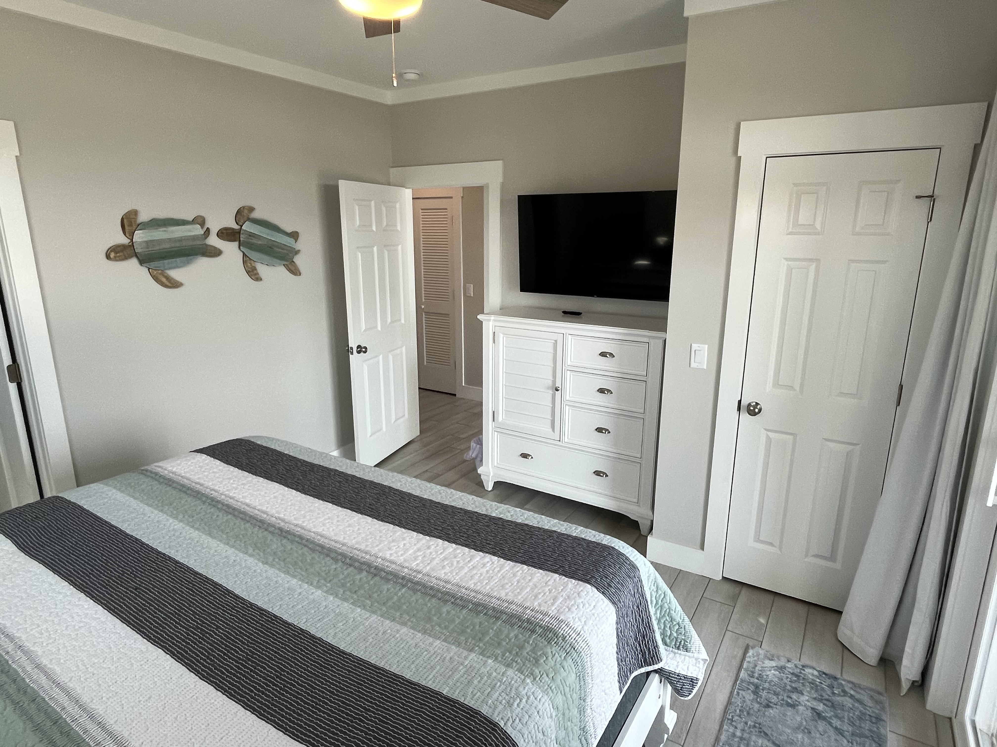 South East bedroom and the 50" TV