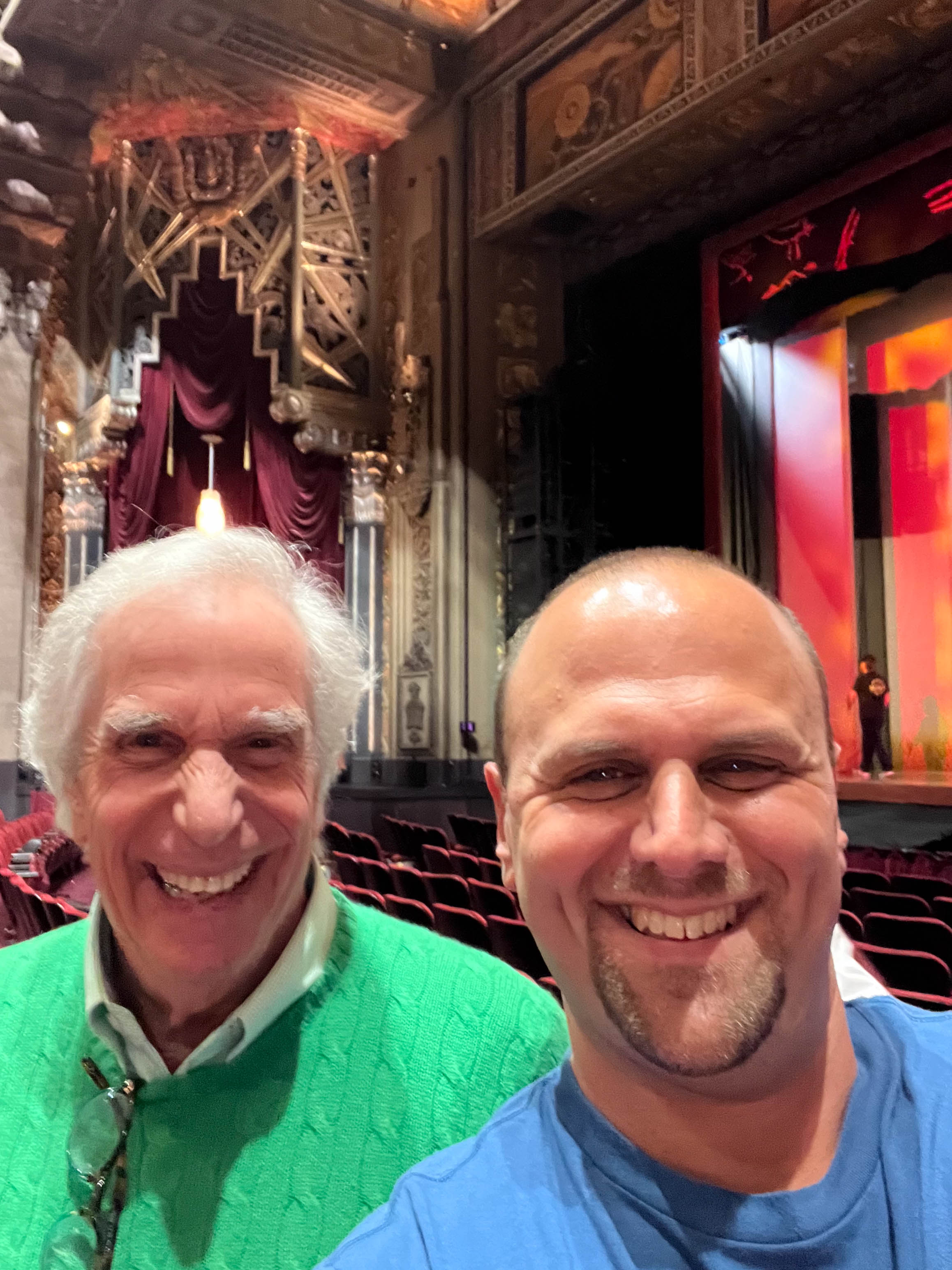 Heyyyyyy.  Daddy met The Fonz!