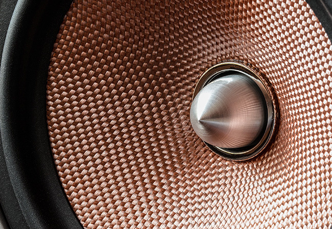 Aluminum Audio Close Up