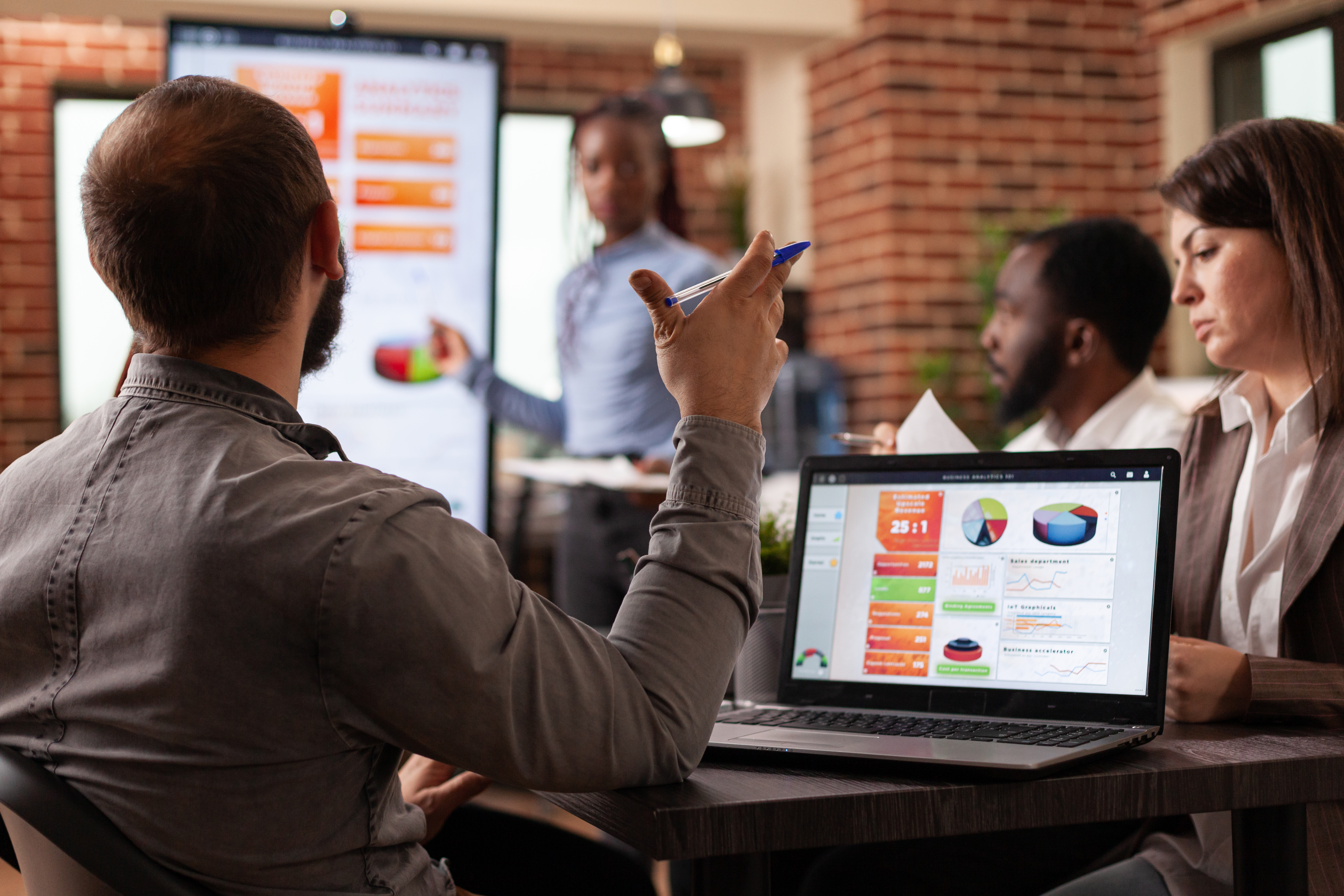 (##AI##(Background.image2.alt)##AI##)