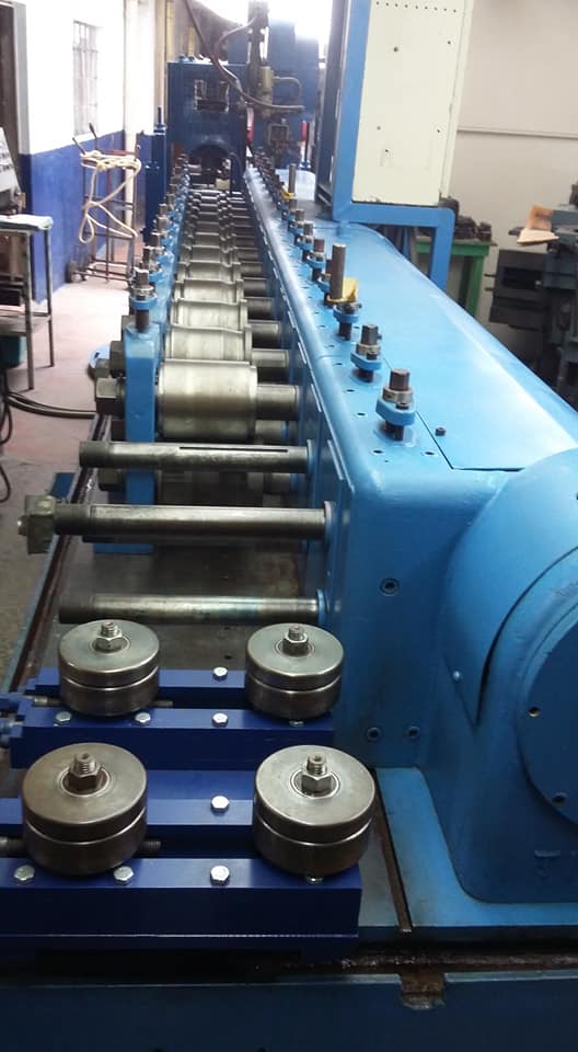 https://0201.nccdn.net/4_2/000/000/038/2d3/roll-forming-2.jpg