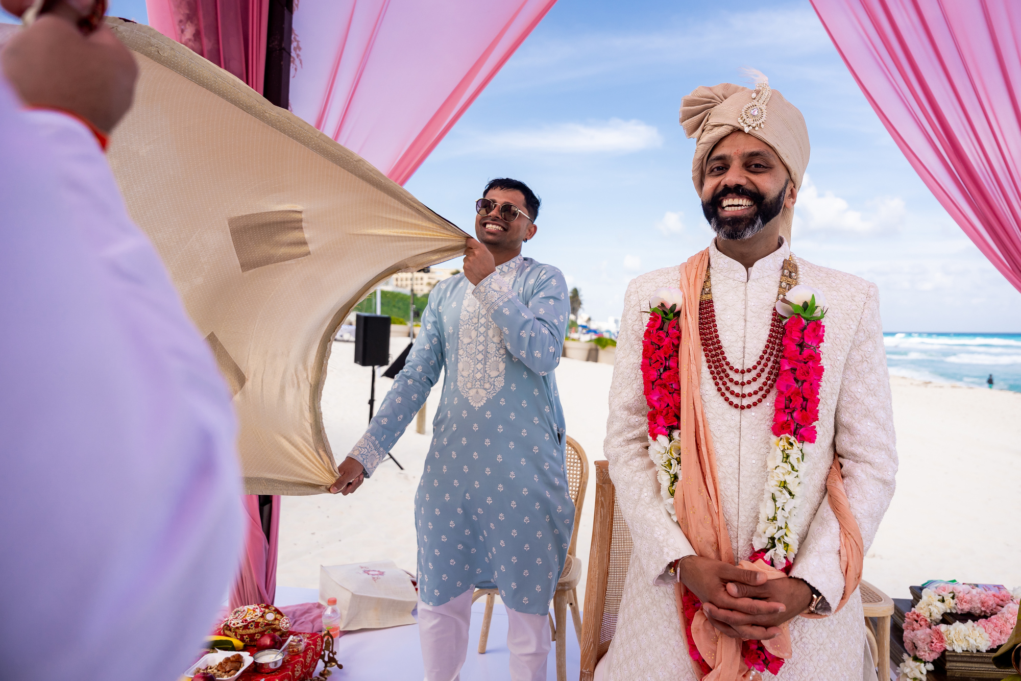 https://0201.nccdn.net/4_2/000/000/038/2d3/urmi-sid-46.jpg